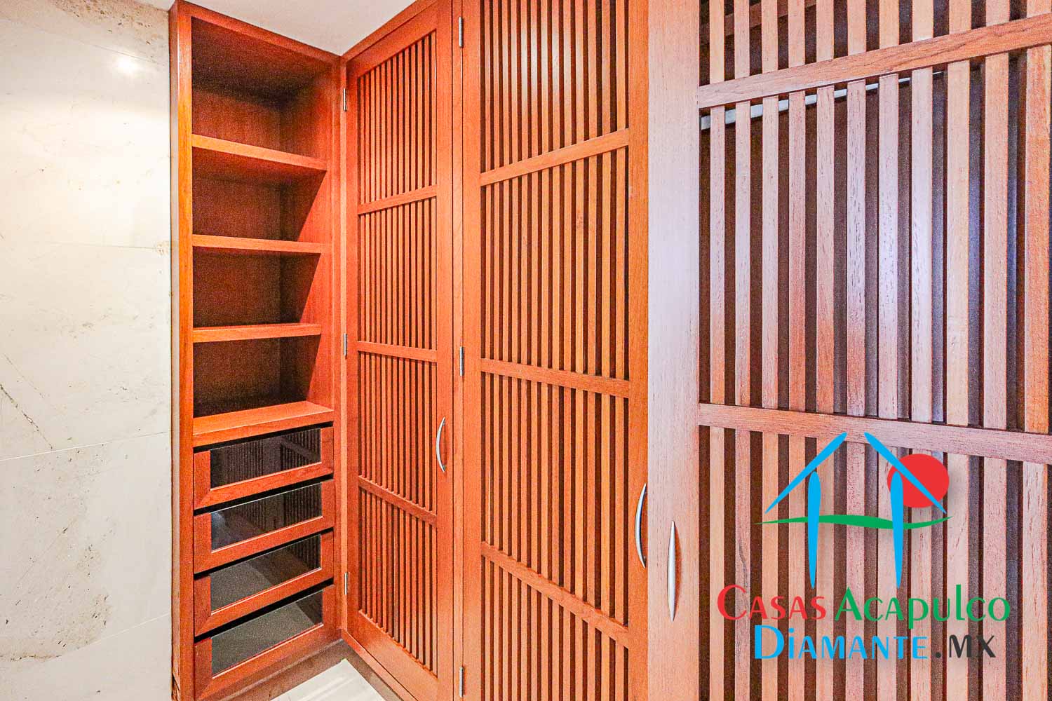 Villa Portofino - Recámara tres antes de Otis 8